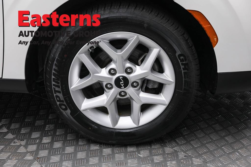 Used 2022 Kia Soul LX w/ Technology Package image 31