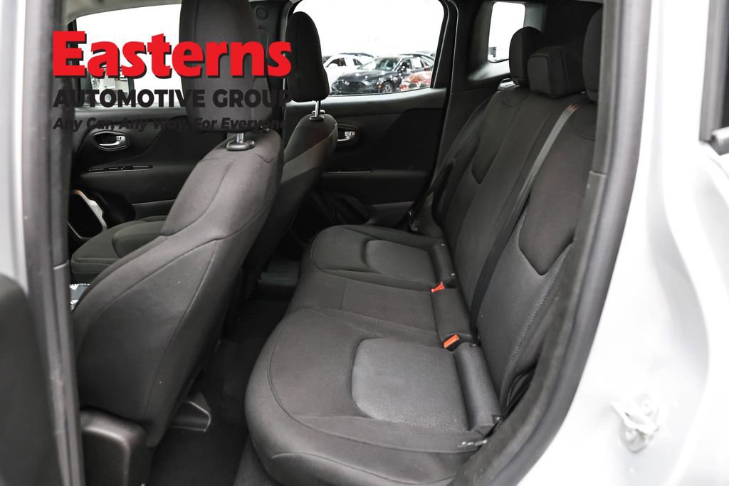 Used 2021 Jeep Renegade Sport image 21