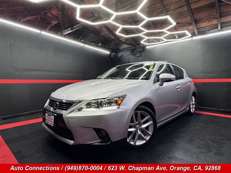 Used 2014 Lexus CT 200h FWD image 2
