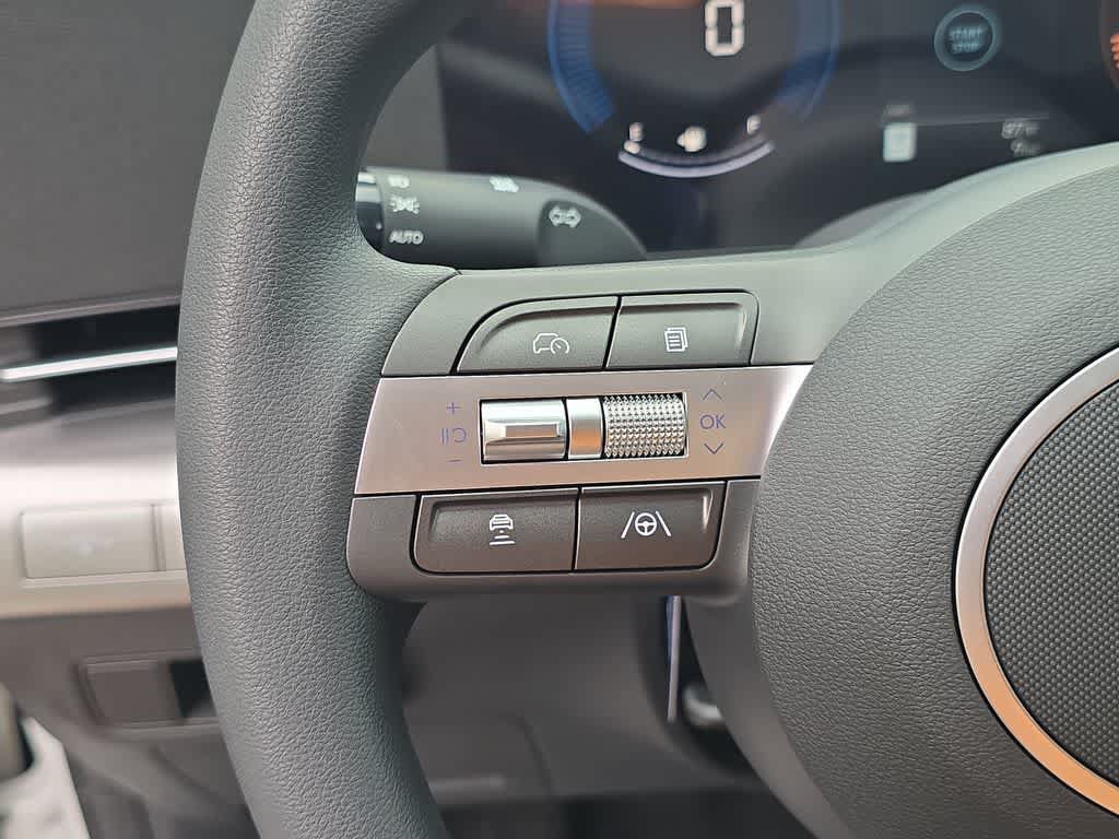 New 2027 Hyundai Kona SE FWD image 24