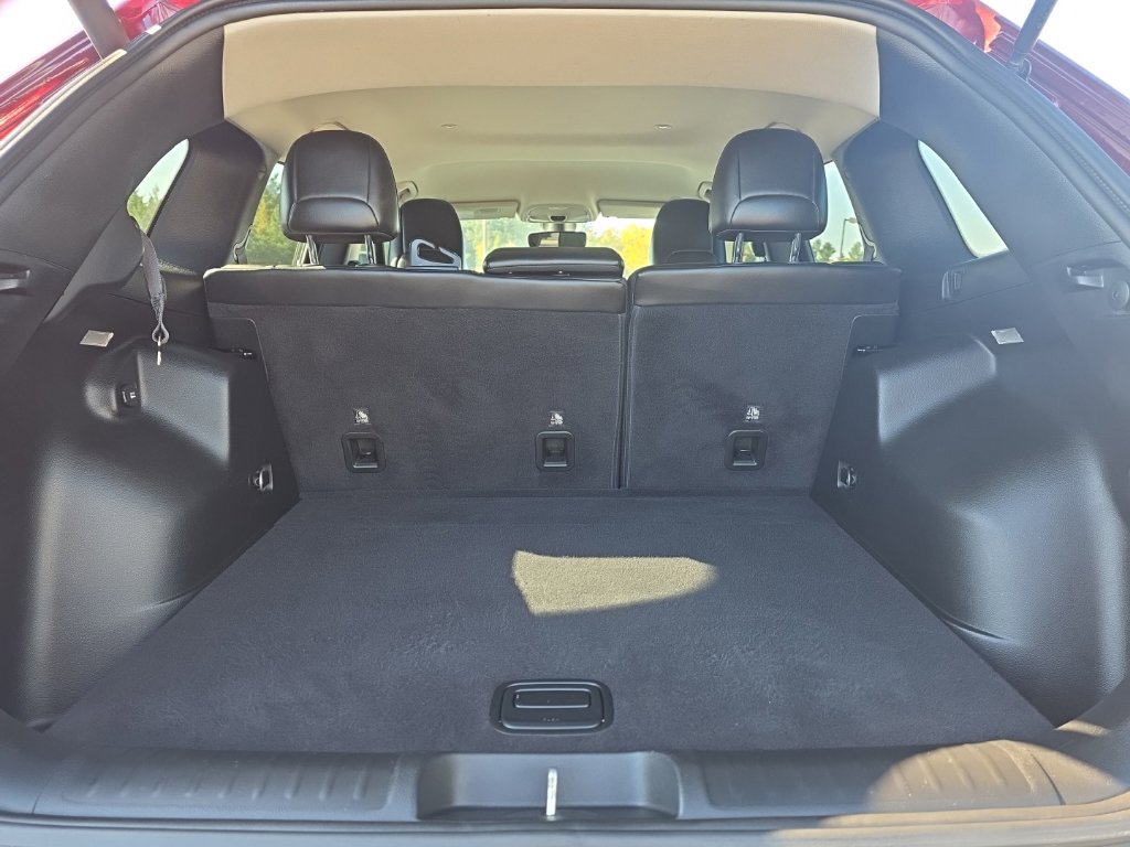 Used 2019 Jeep Cherokee Limited AWD/4WD image 24