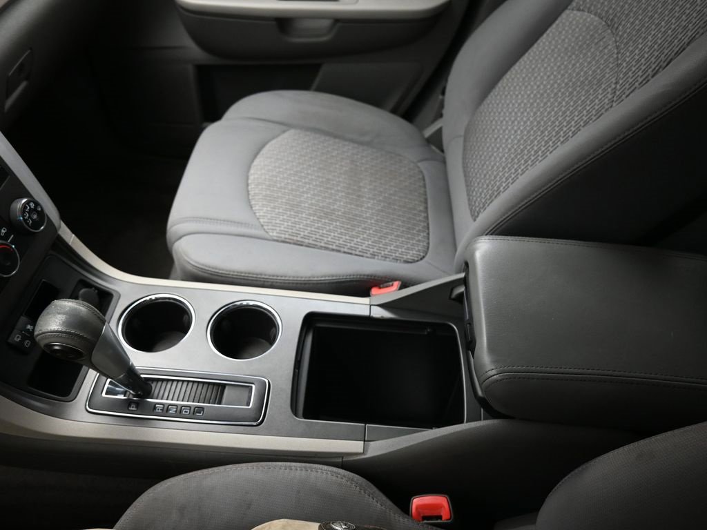 Used 2009 Chevrolet Traverse LT image 17