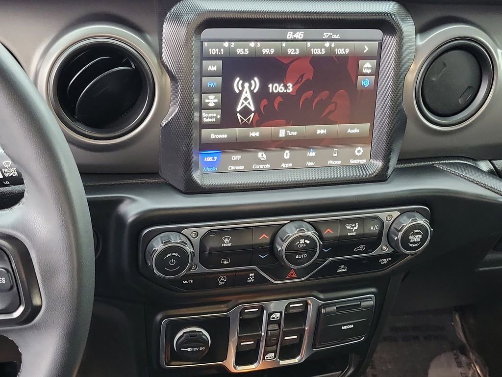 Used 2023 Jeep Gladiator Sport image 9