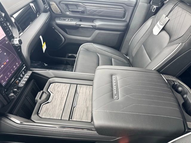 New 2026 RAM 1500 Limited image 32