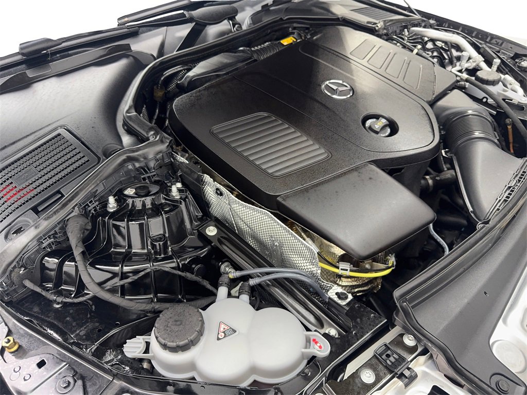 Used 2025 Mercedes-Benz C 300 Sedan image 69