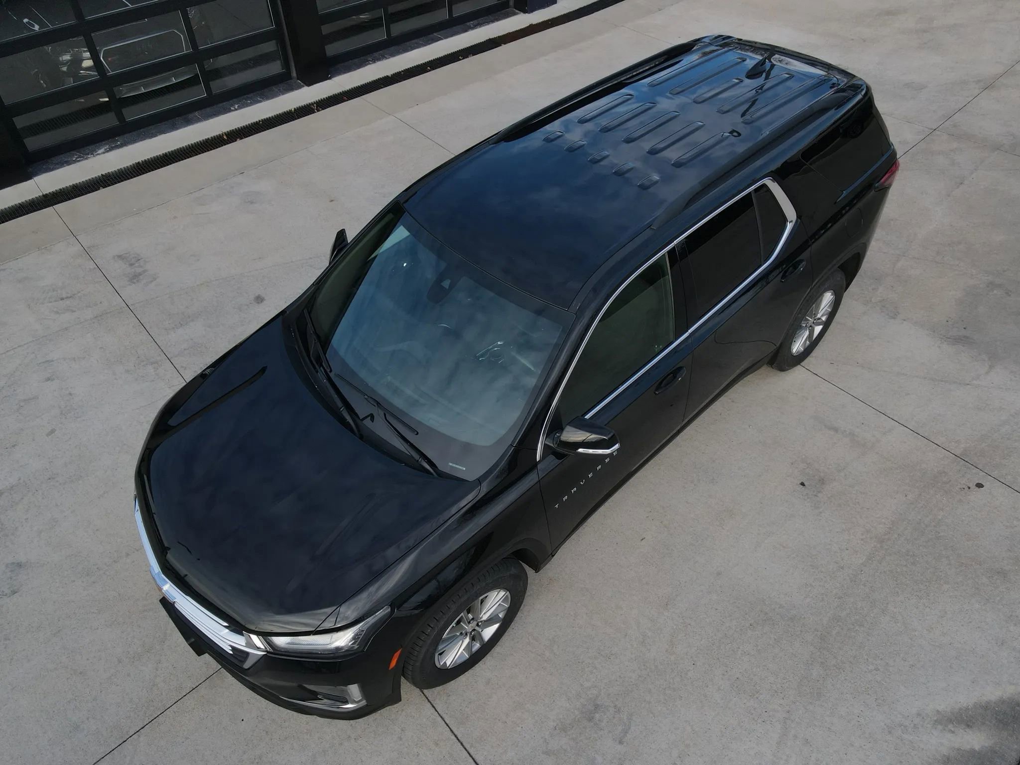 Used 2022 Chevrolet Traverse LT image 57