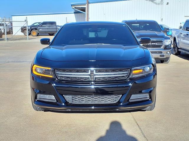 Used 2022 Dodge Charger SXT w/ Blacktop Package image 2