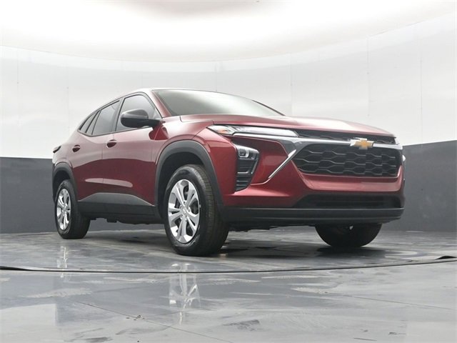 Used 2024 Chevrolet Trax LS image 45