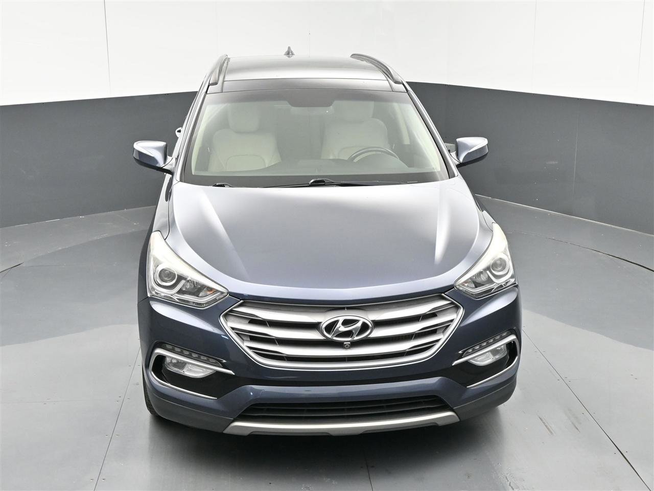 Used 2018 Hyundai Santa Fe Sport image 22