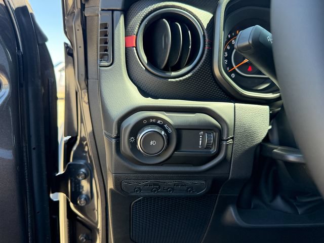 New 2026 Jeep Wrangler Unlimited Rubicon AWD/4WD image 21