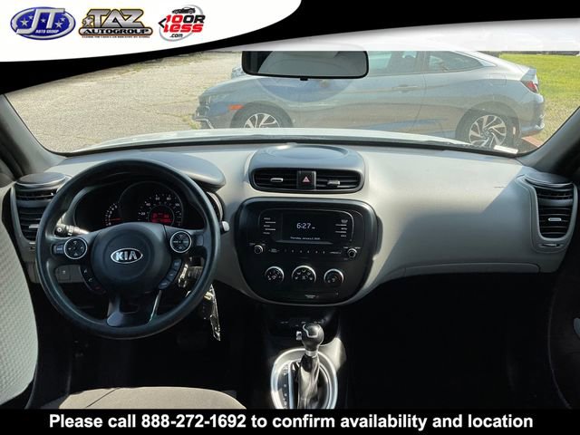 Used 2018 Kia Soul Base image 14