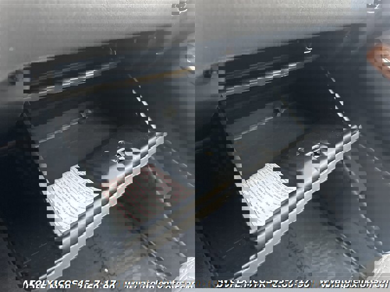 Used 1999 Nissan Pathfinder LE image 24