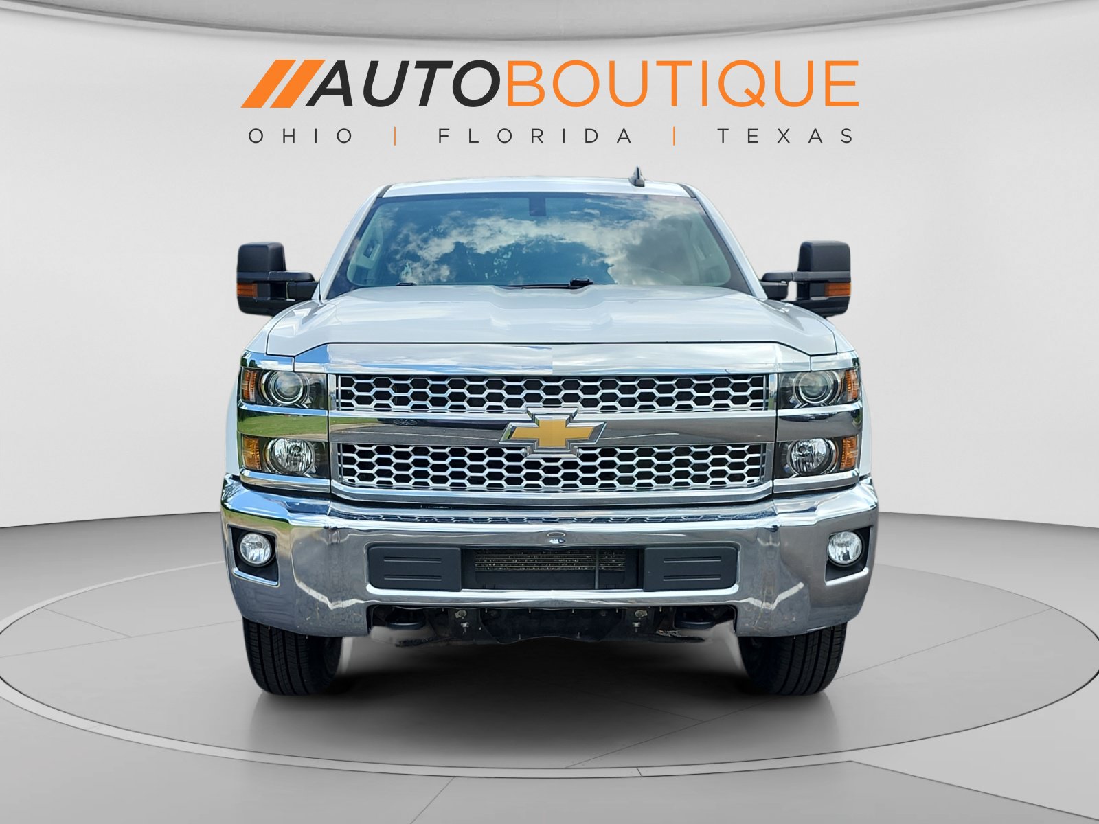 Used 2019 Chevrolet Silverado 2500 LT AWD/4WD image 8