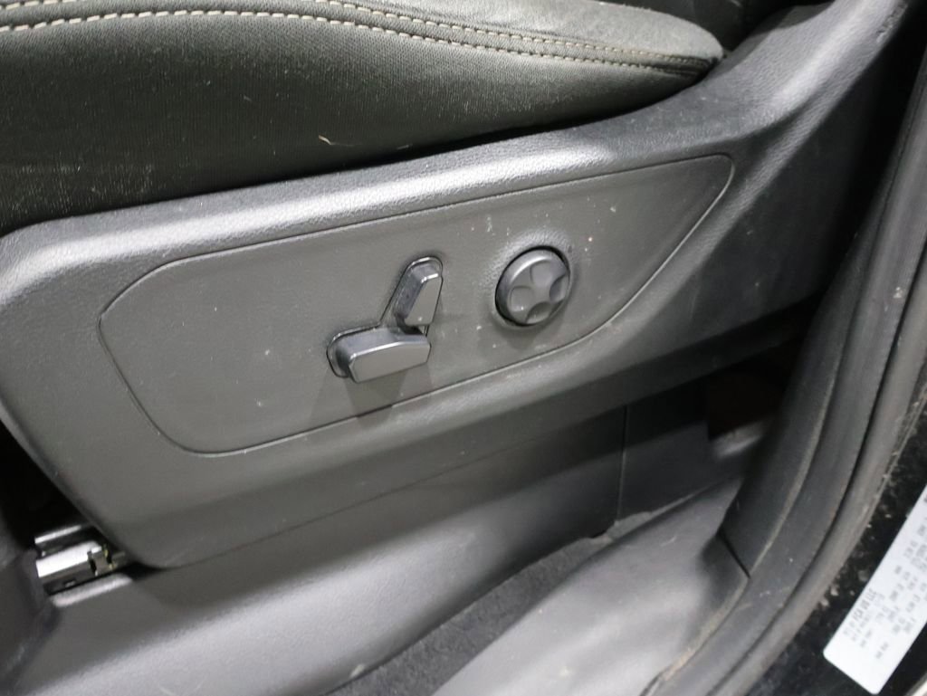 Used 2019 RAM 1500 Big Horn image 12