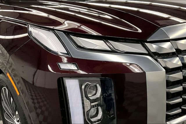 Used 2023 Hyundai Palisade Calligraphy image 35