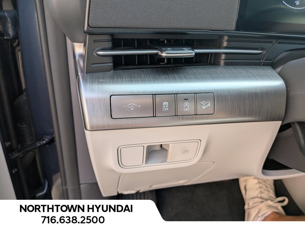 Certified 2024 Hyundai Kona SE AWD/4WD image 26