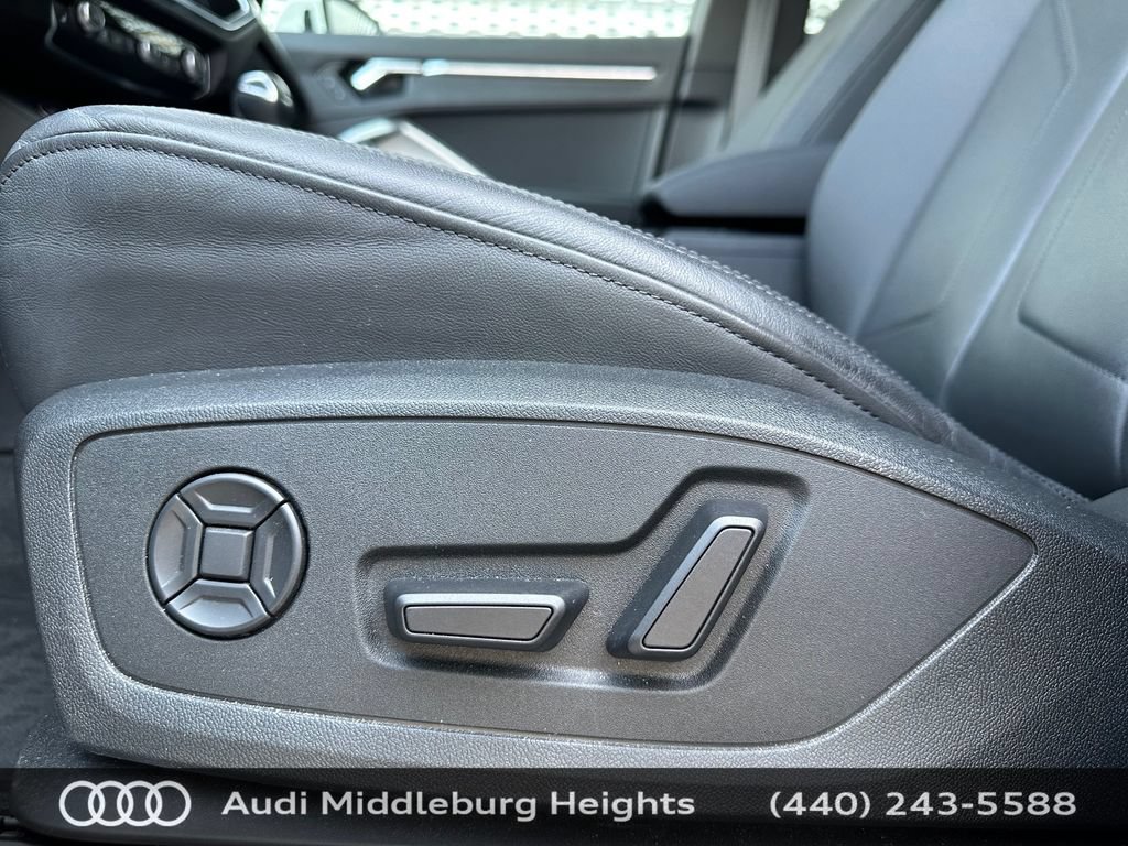 Certified 2023 Audi Q3 2.0T Premium Plus w/ Premium Plus Package AWD/4WD image 15