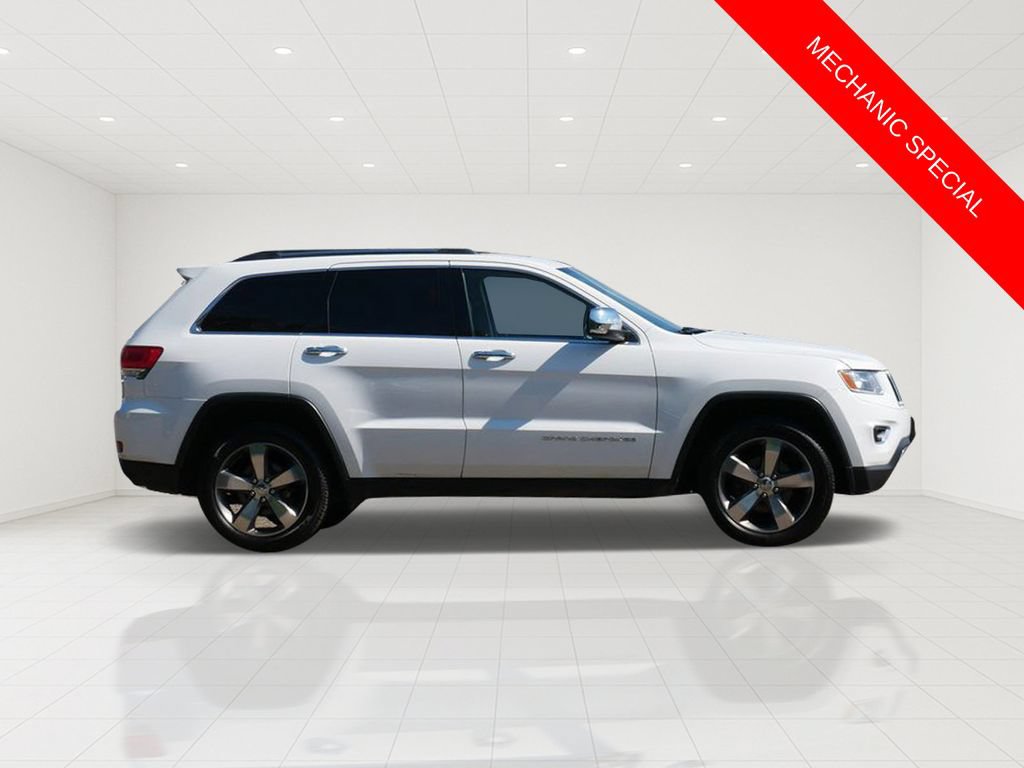 Used 2015 Jeep Grand Cherokee Limited w/ Trailer Tow Group IV AWD/4WD image 2