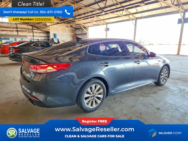 Used 2017 Kia Optima EX w/ Premium Package FWD image 4