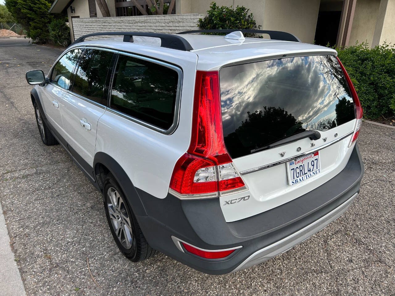 Used 2014 Volvo XC70 3.2 FWD image 22
