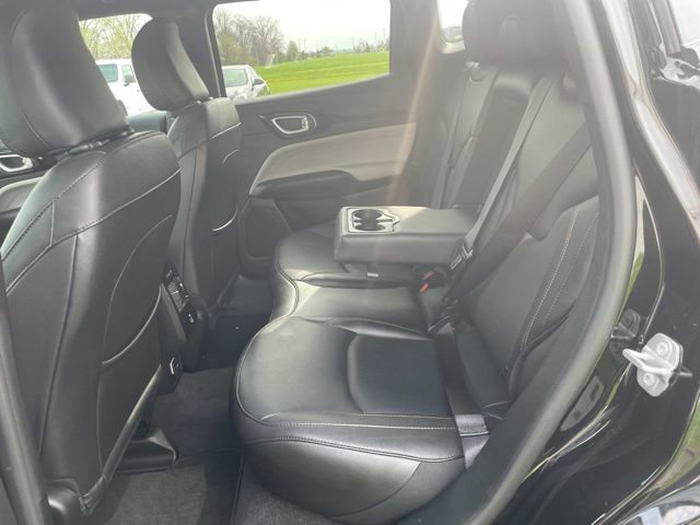 Used 2024 Jeep Compass Limited w/ Elite Group image 9