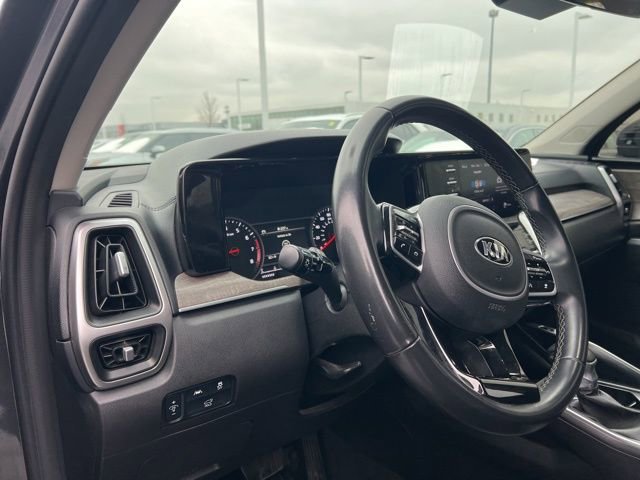 Used 2021 Kia Sorento EX w/ Panoramic Sunroof Package image 9