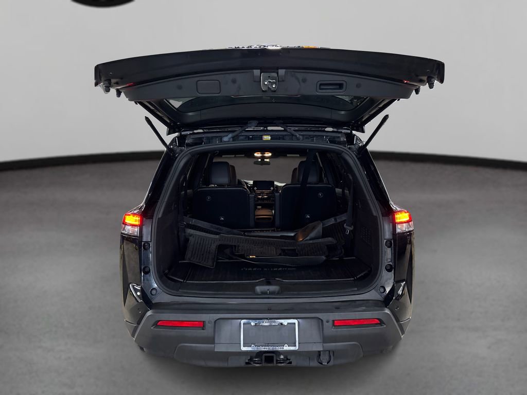 Certified 2023 Nissan Pathfinder Rock Creek image 11