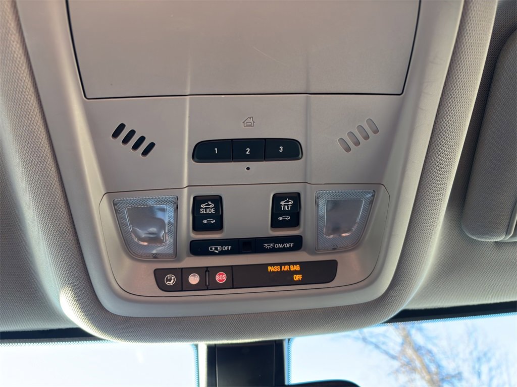 Used 2018 GMC Acadia SLT image 15