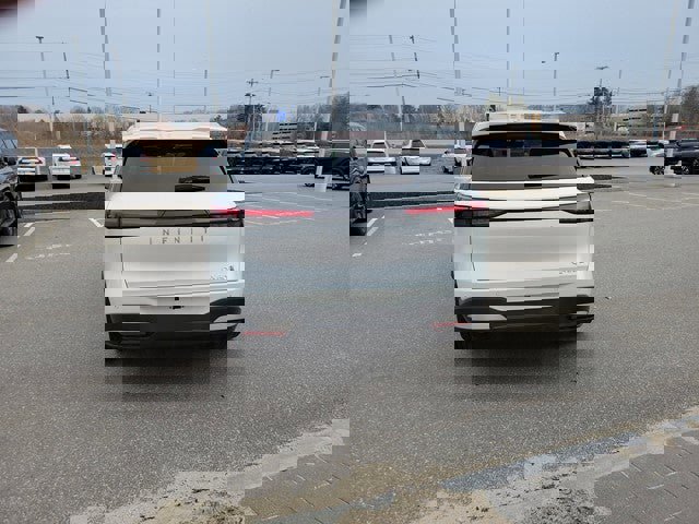 New 2026 INFINITI QX60 Luxe w/ Cargo Package image 40