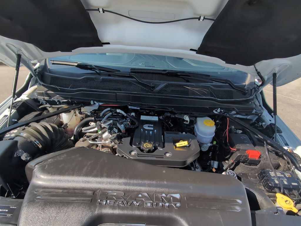 Used 2025 RAM 3500 Limited AWD/4WD image 34
