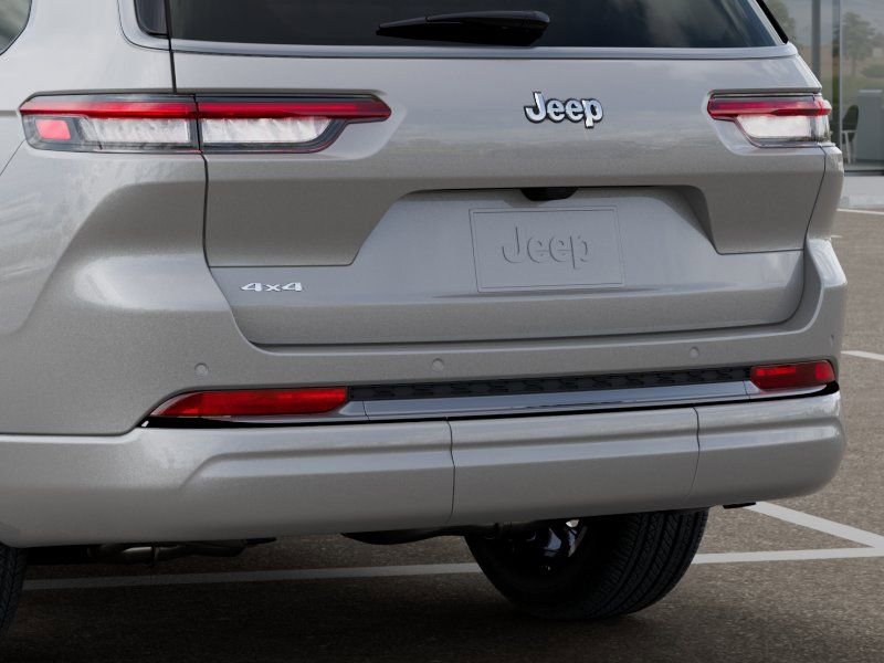 New 2026 Jeep Grand Cherokee L Limited AWD/4WD image 13