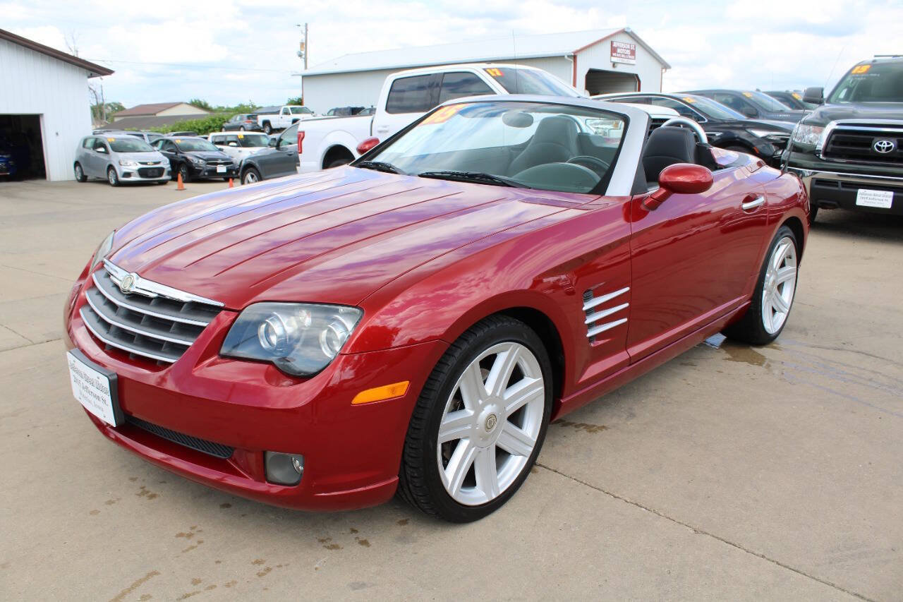 Used 2005 Chrysler Crossfire Limited RWD image 2