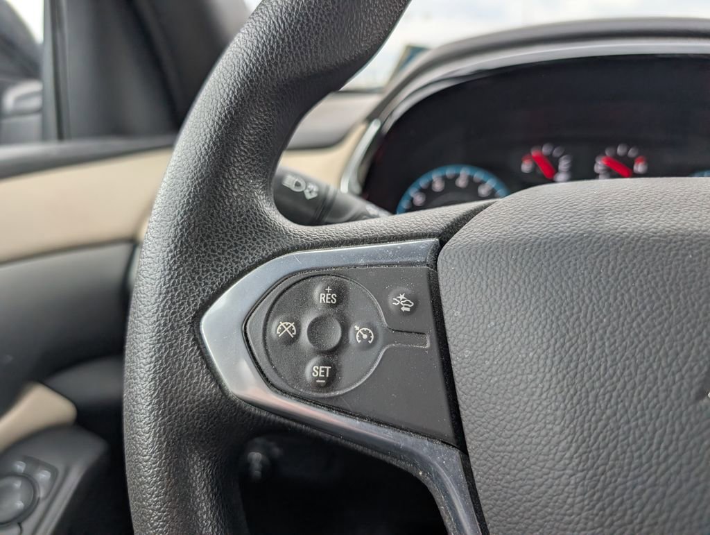 Used 2022 Chevrolet Traverse LS w/ Midnight/Sport Edition image 12