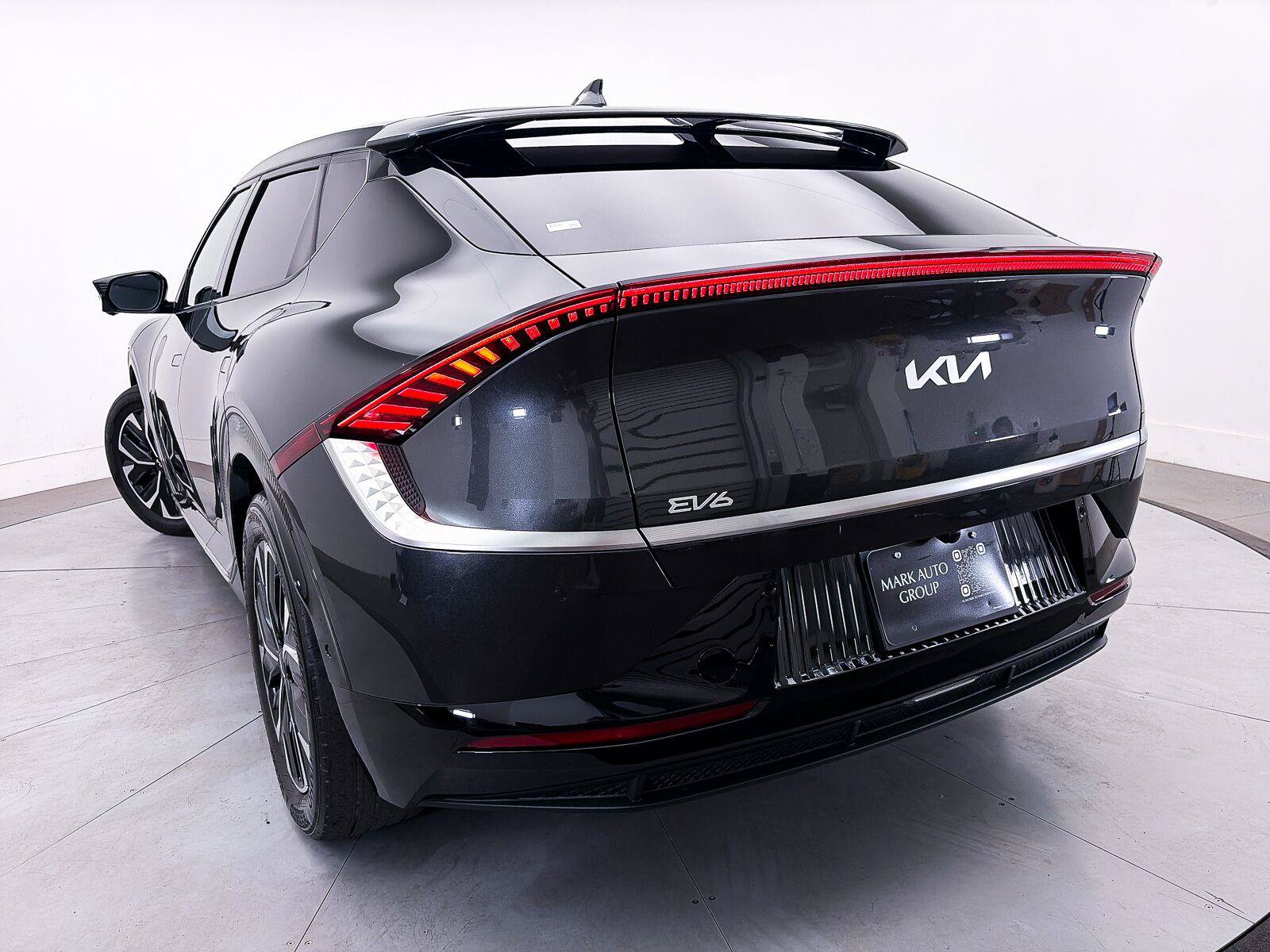 Used 2023 Kia EV6 Wind w/ Wind Technology Package RWD image 4