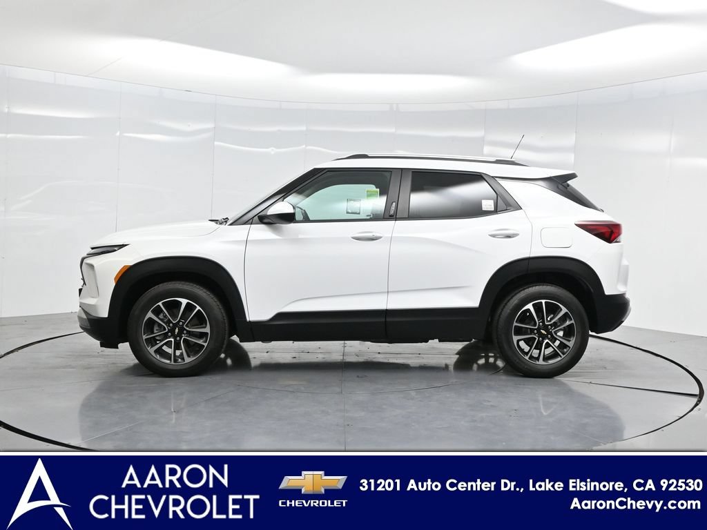 New 2025 Chevrolet TrailBlazer LT w/ Convenience Package FWD image 42