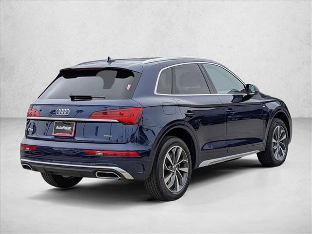 Used 2022 Audi Q5 2.0T Premium w/ Convenience Package AWD/4WD image 5