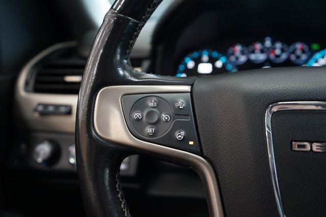 Used 2020 GMC Yukon Denali w/ Denali Ultimate Package image 35
