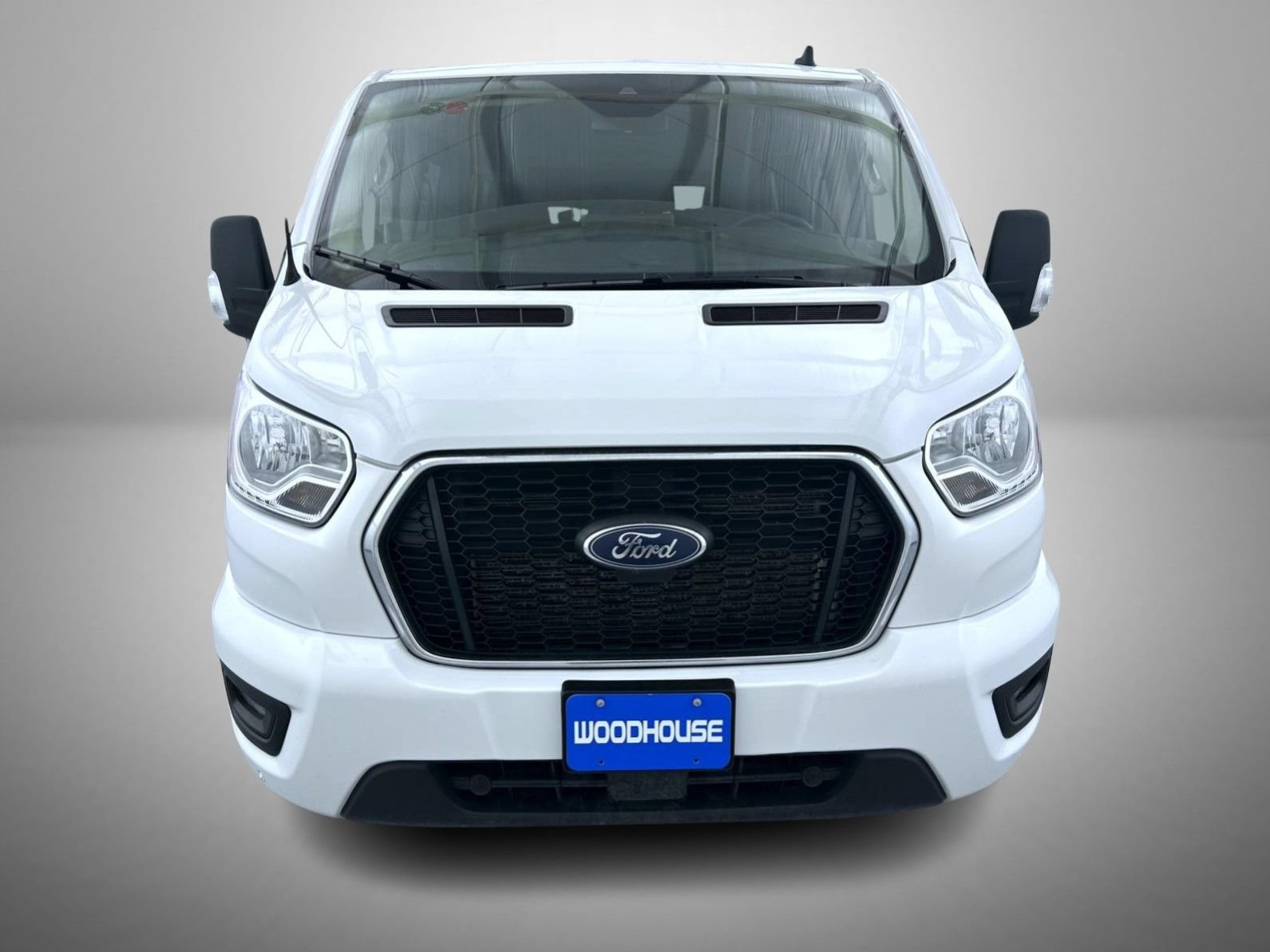 Used 2022 Ford Transit 350 XLT RWD image 2