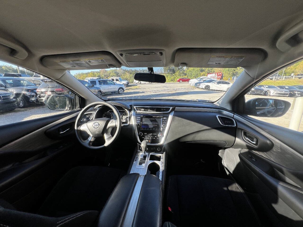 Used 2018 Nissan Murano S AWD/4WD image 12