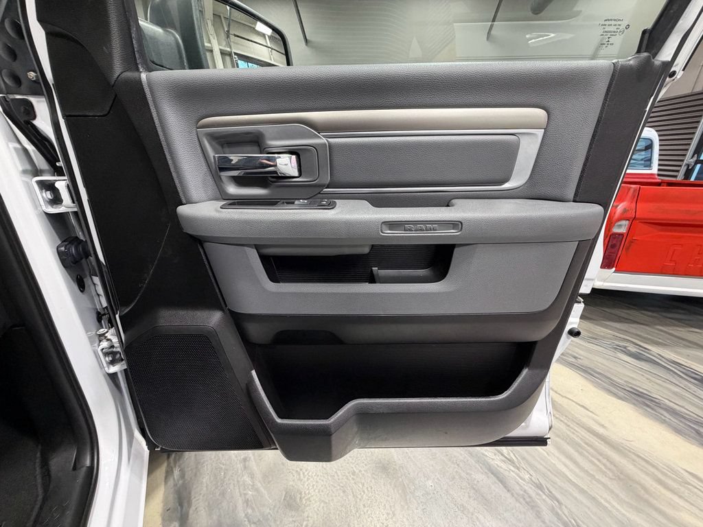 Used 2019 RAM 1500 Big Horn AWD/4WD image 40