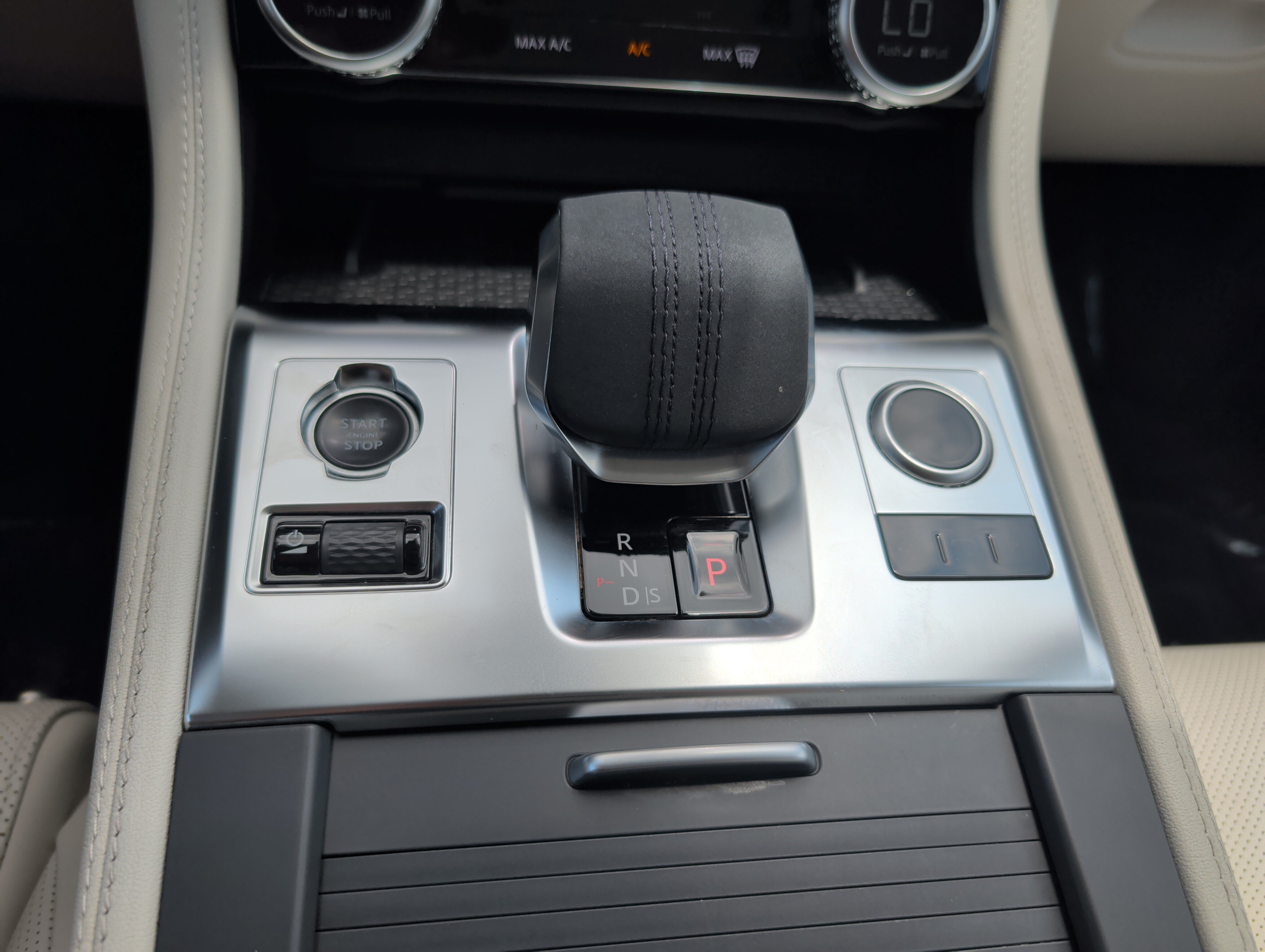 Certified 2022 Jaguar F-PACE S AWD/4WD image 22