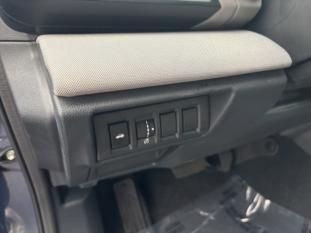 Certified 2024 Subaru Legacy Premium image 21