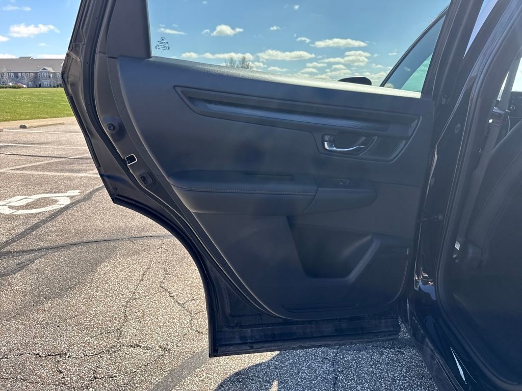 Used 2026 Honda CR-V Sport-L image 12
