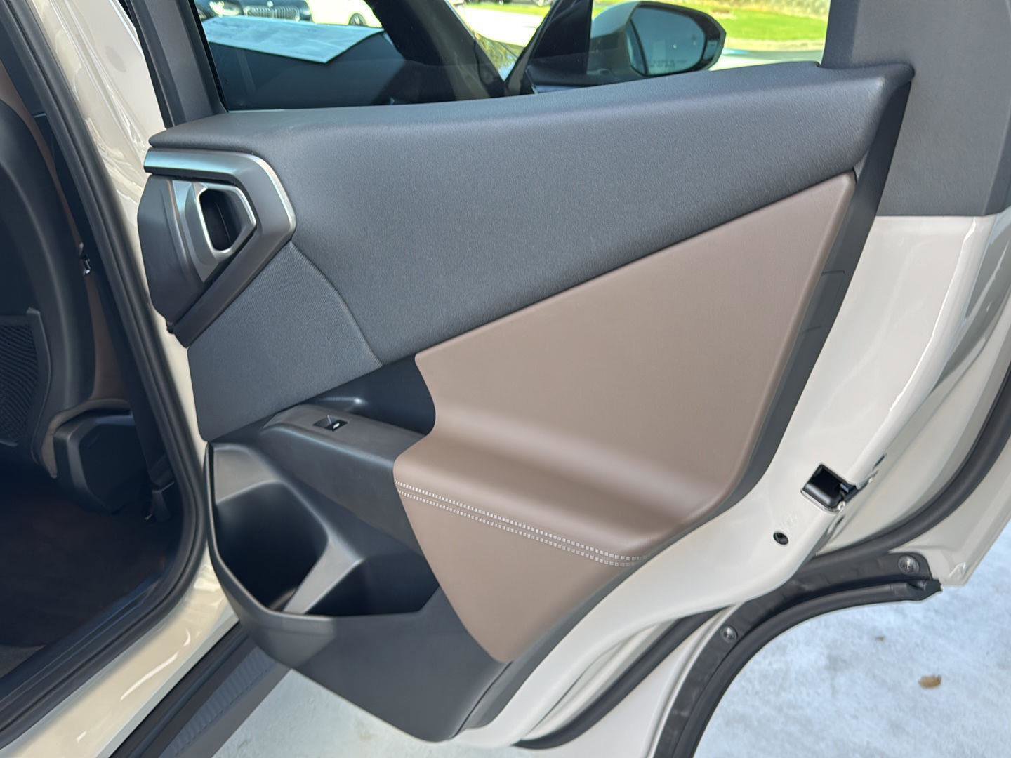 New 2026 BMW X3 xDrive30 w/ Premium Package image 12