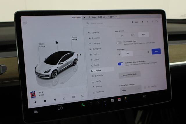 Used 2023 Tesla Model 3 Standard Range image 34