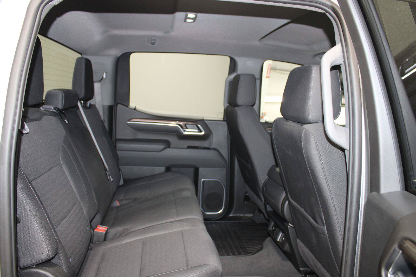 Used 2026 Chevrolet Silverado 1500 RST AWD/4WD image 22