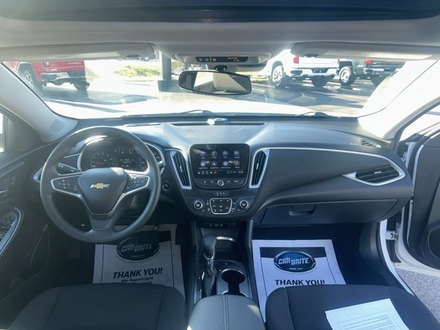 Used 2024 Chevrolet Malibu LT image 33