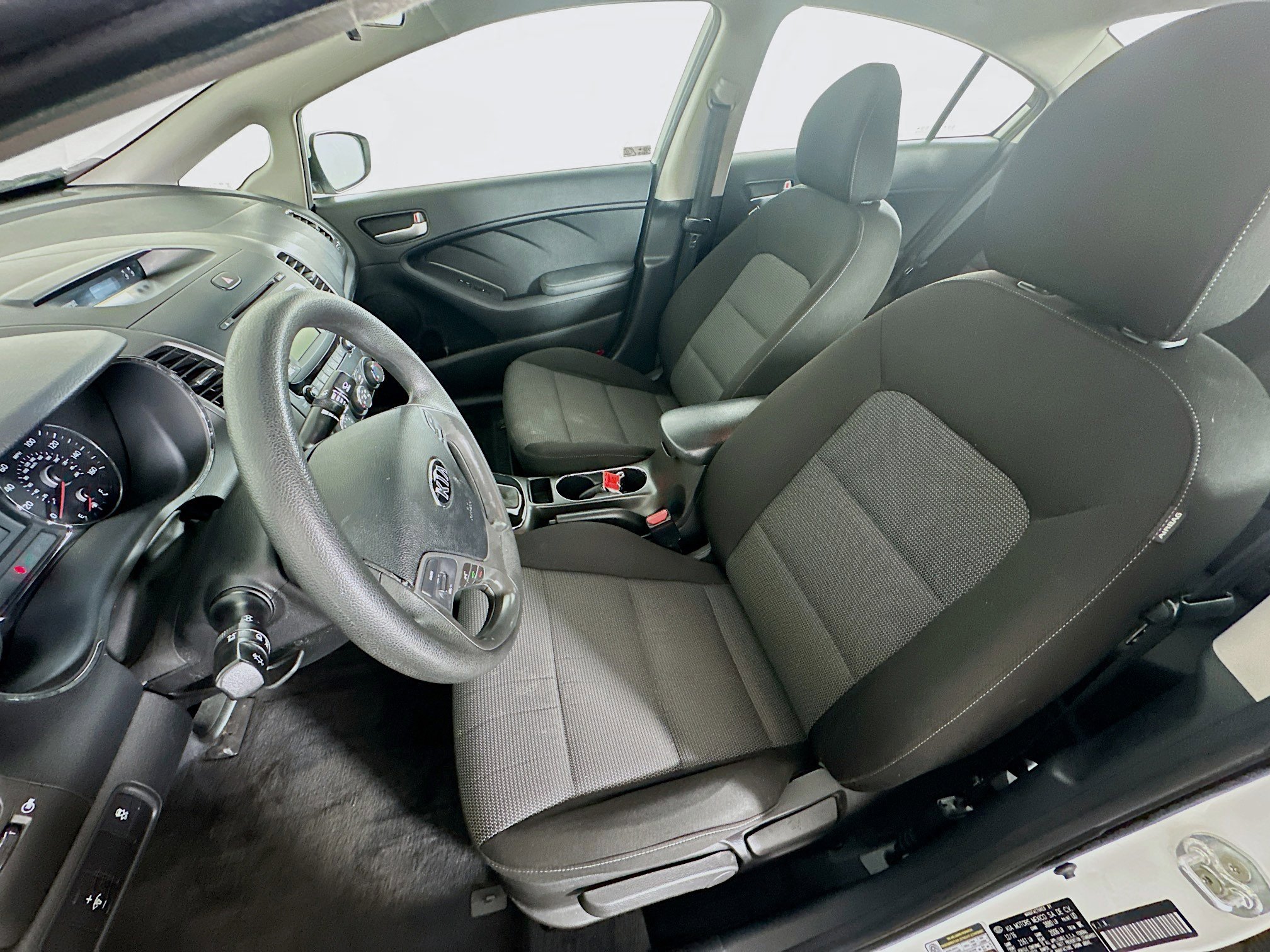 Used 2017 Kia Forte LX FWD image 13