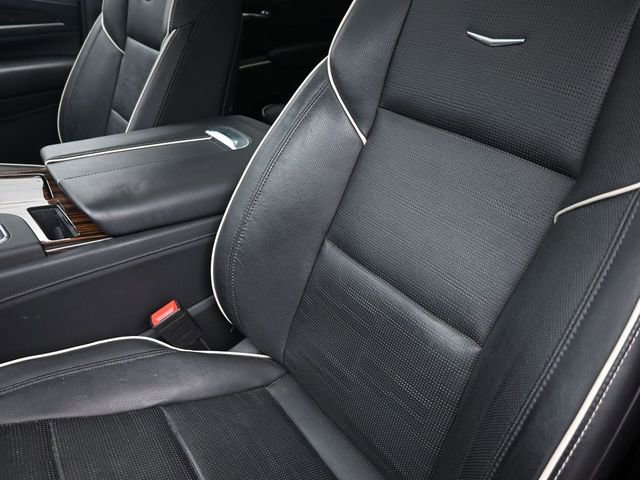 Used 2021 Cadillac Escalade Premium Luxury w/ Driver Assist Tech Package image 17