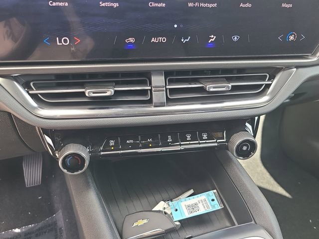 New 2026 Chevrolet Equinox EV LT image 32